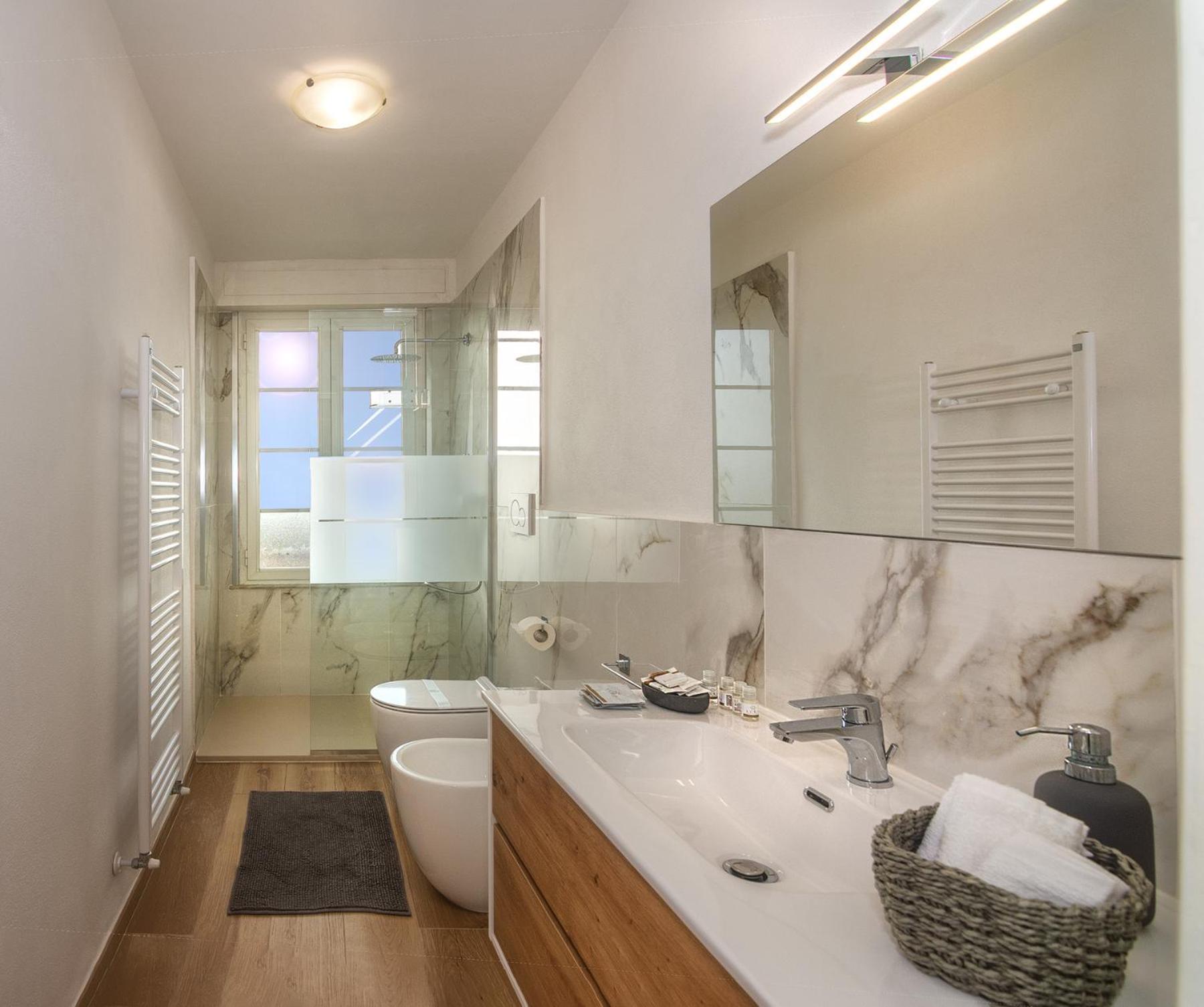 Amamare Apartments เวียเรจโจ ภายนอก รูปภาพ
